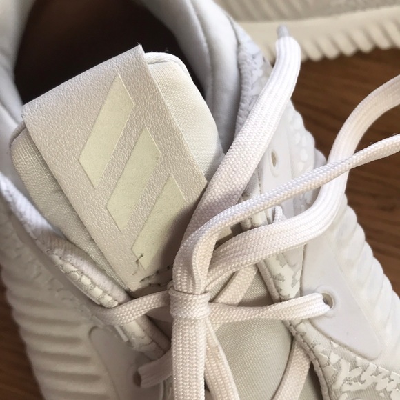 Adidas Grey AlphaBounce - Picture 6 of 8